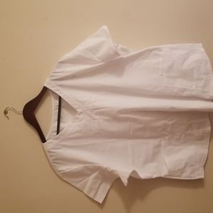 Plus Size White Scrubs Both Tops and Bottoms. They are Brand New .